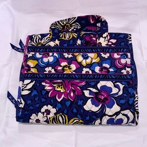 Vera Bradley Hanging Organizer (African Violet)
